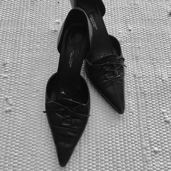 Casual Corner Shoes - Casual Corner- Pointed toes black heels